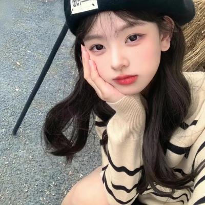 在那河畔青草青